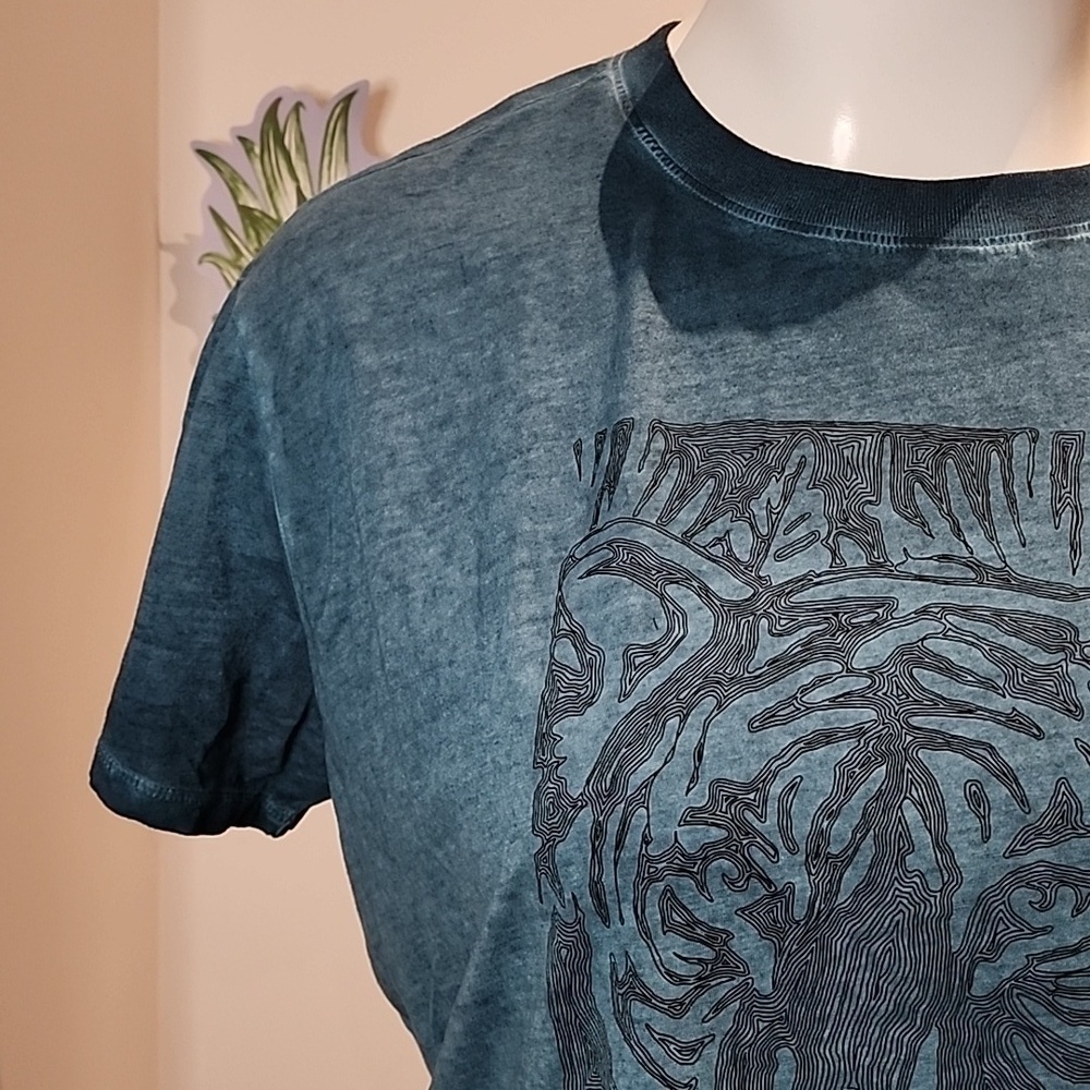 Torrid - Tiger Relaxed Fit Cotton Jersey Destructed Drop Shoulder Tunic in Teal - Picture 3 of 14